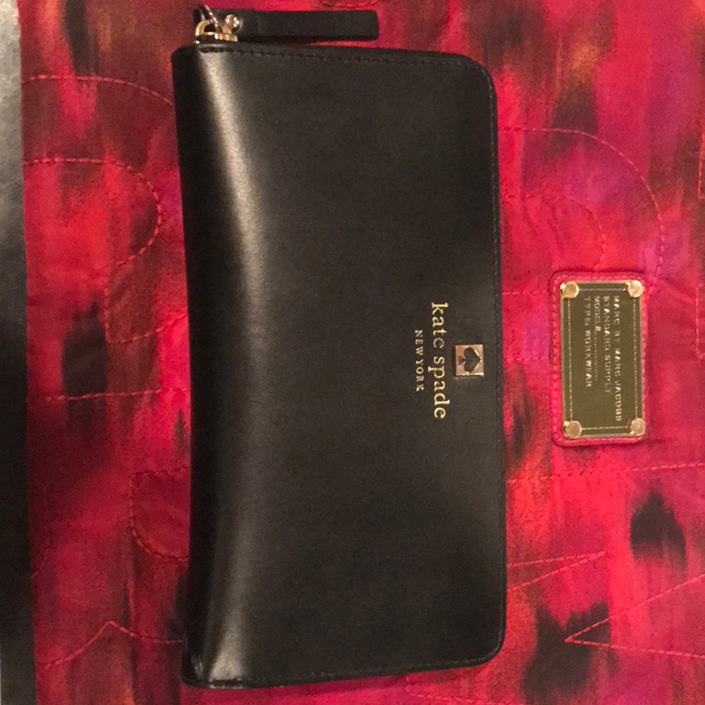 KateSpade TwoPark Avenue Sweets Continental wallet - Picture 3 of 7